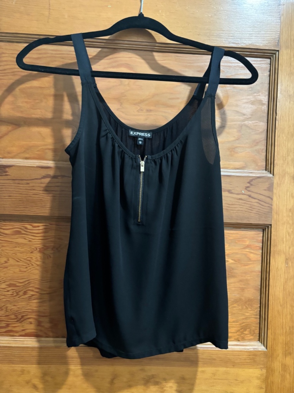 WOMENS BLACK TOP